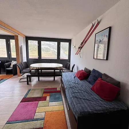 For 10 People With Terrace And Mountain View Appartement