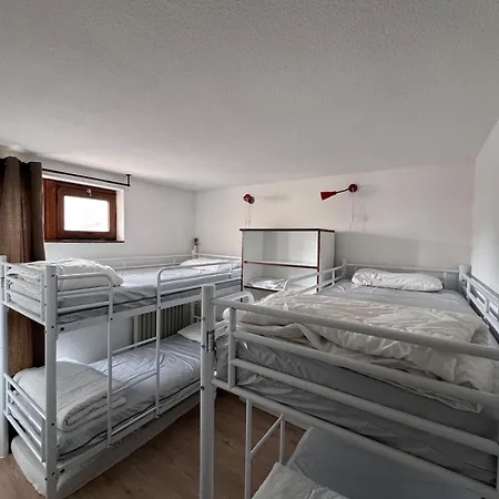 Daire For 10 People With Terrace And Mountain View